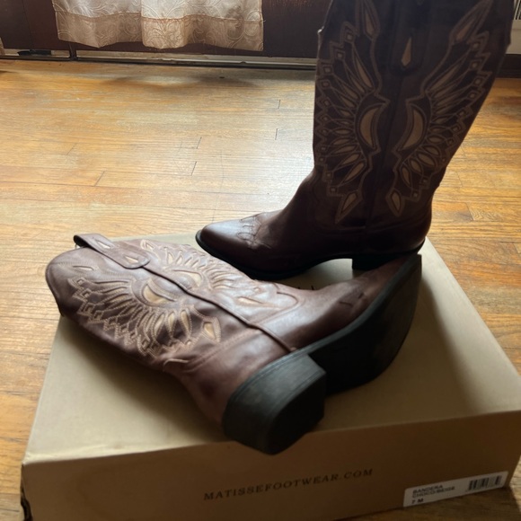 Brown Cowboy Boots - Picture 3 of 5